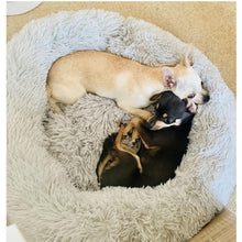 Load image into Gallery viewer, Calming Plush Pet Bed